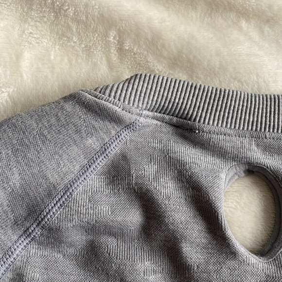 Gymshark Longsleeve Top - Picture 12 of 13